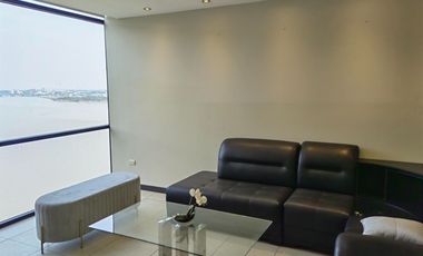 Suite amoblada y esquinera de alquiler en Puerto Santa Ana, Frente al Río.