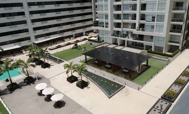 Suite amoblada y esquinera de alquiler en Puerto Santa Ana, Frente al Río.