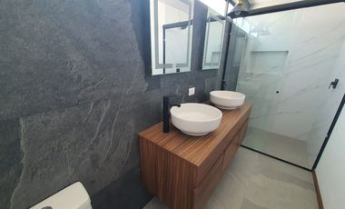 Venta de Casa Nueva en el Nuevo Fracc. El Sauco en Haras Del Bosque