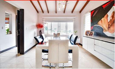 CASA EN LA ALHAMBRA Manizáles