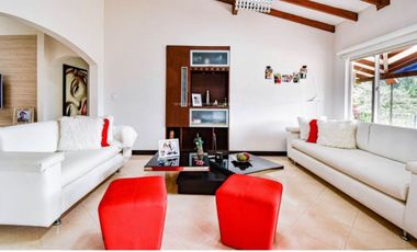 CASA EN LA ALHAMBRA Manizáles