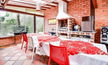 CASA EN LA ALHAMBRA Manizáles