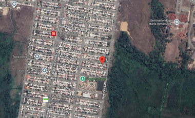 Excelente casa en Remante Bancario