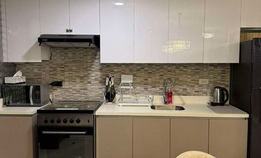 Elegant Two Bedrooms Condo Unit in 31th Floor in 38 Park Avenue IT Park