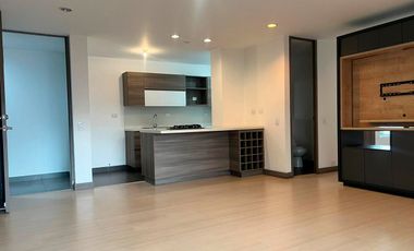 46989 Apartamento en Arriendo Loma del Esmeraldal