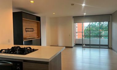 46989 Apartamento en Arriendo Loma del Esmeraldal