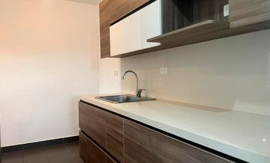 46989 Apartamento en Arriendo Loma del Esmeraldal