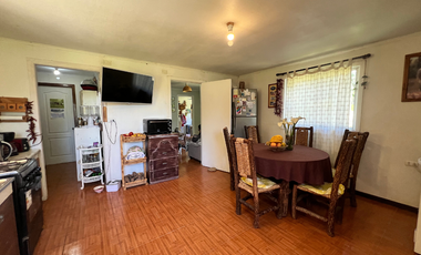 Venta de Casa de 130m2 en un Terreno de 0,98ha