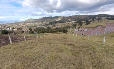 TERRENO DE 1242m2 EN VENTA CON FRENTE A DOS CALLES, SECTOR EL TABLÓN BAGUANCHI