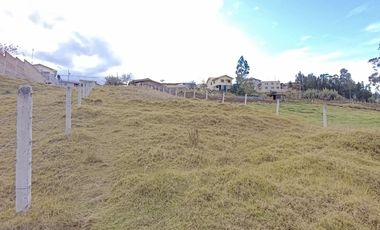 TERRENO DE 1242m2 EN VENTA CON FRENTE A DOS CALLES, SECTOR EL TABLÓN BAGUANCHI