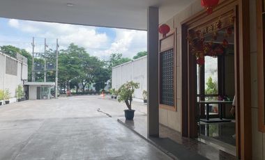 Gedung Raya HR Muhammad Surabaya Strategis Cocok Untuk Usaha Apapun
