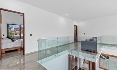 Residencia de Lujo Nueva en Los Tigres | 4 Recámaras, Cine, Alberca, Paneles Solares Modern Luxury New Home in Los Tigres | 4 Beds Nuevo Vallarta