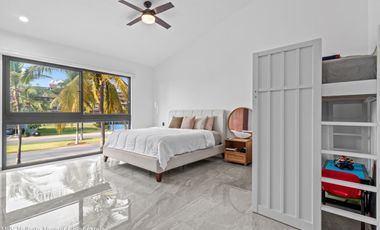 Residencia de Lujo Nueva en Los Tigres | 4 Recámaras, Cine, Alberca, Paneles Solares Modern Luxury New Home in Los Tigres | 4 Beds Nuevo Vallarta