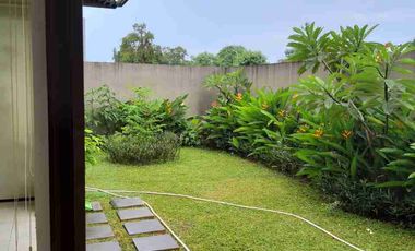 For Rent / Sale Beautiful Garden House inside Compound at Jagakarsa
