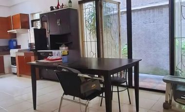 𝗙𝗢𝗥 𝗦𝗔𝗟𝗘: House For Sale in Metrovilla Centre, Valenzuela City