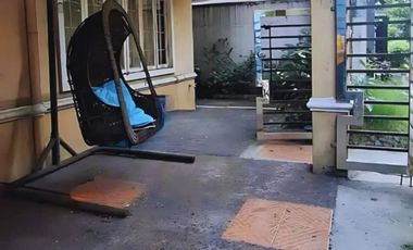 𝗙𝗢𝗥 𝗦𝗔𝗟𝗘: House For Sale in Metrovilla Centre, Valenzuela City