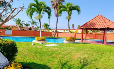 CASA EN VENTA FRACCIONAMIENTO LAS GARZAS CUERNAVACA