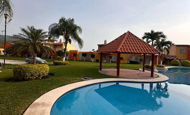 CASA EN VENTA FRACCIONAMIENTO LAS GARZAS CUERNAVACA