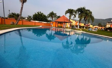 CASA EN VENTA FRACCIONAMIENTO LAS GARZAS CUERNAVACA