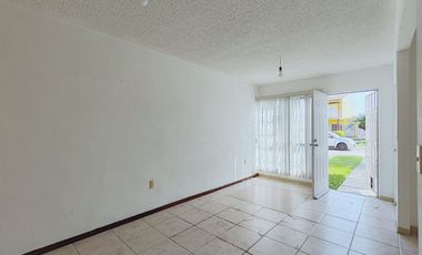 CASA EN VENTA FRACCIONAMIENTO LAS GARZAS CUERNAVACA