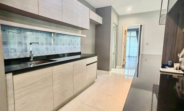 House  for sale ขาย ลดราคาพิเศษ บ้านหรูหลังมุม ที่ดินใหญ่ ถนนเมนใกล้ทะเลสาบ  ที่ ม. มัณฑนา เลค วัชรพล    Mantana Lake Watcharapol  ทำเลดีใกล้ทางด่วน