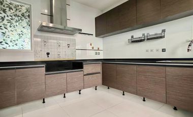 House  for sale ขาย ลดราคาพิเศษ บ้านหรูหลังมุม ที่ดินใหญ่ ถนนเมนใกล้ทะเลสาบ  ที่ ม. มัณฑนา เลค วัชรพล    Mantana Lake Watcharapol  ทำเลดีใกล้ทางด่วน