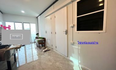 House  for sale ขาย ลดราคาพิเศษ บ้านหรูหลังมุม ที่ดินใหญ่ ถนนเมนใกล้ทะเลสาบ  ที่ ม. มัณฑนา เลค วัชรพล    Mantana Lake Watcharapol  ทำเลดีใกล้ทางด่วน