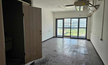 🔖FOR SALE/LEASE: Eduarosa Tower, Roxas Blvd., Brgy. Tambo, Parañaque City