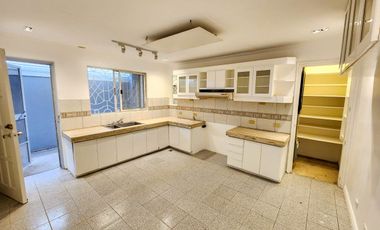 For Lease/Rent: Bungalow House inside White Plains Village, Quezon City
