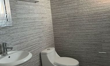 CASA EN VENTA EN TOLUCA NUEVA, AMPLIA EXCELENTE PRECIO