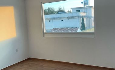 CASA EN VENTA EN TOLUCA NUEVA, AMPLIA EXCELENTE PRECIO