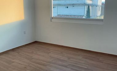 CASA EN VENTA EN TOLUCA NUEVA, AMPLIA EXCELENTE PRECIO