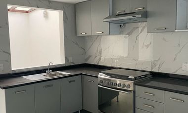 CASA EN VENTA EN TOLUCA NUEVA, AMPLIA EXCELENTE PRECIO