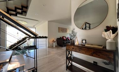 Venta Casa Vila Senza, Lomas de Bellavista