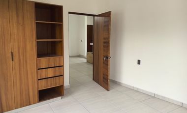 DEPARTAMENTO EN VERSALLES