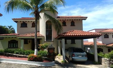 Acapulco Villa En Venta En Pichilingue 3 Recamaras , Con Alberca Privada