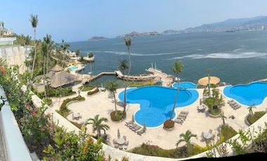 Villa en venta con vista a la Bahía de Acapulco en una de las zonas más exclusivas Guitarrón