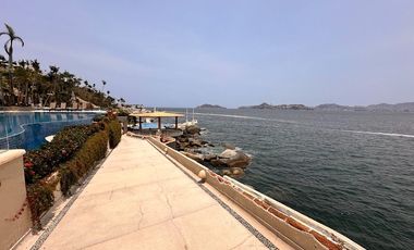 Villa en venta con vista a la Bahía de Acapulco en una de las zonas más exclusivas Guitarrón