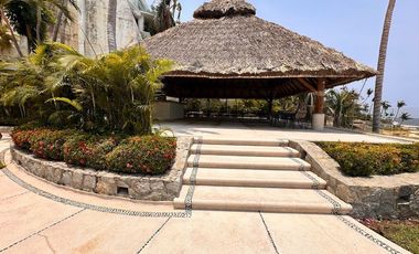 Villa en venta con vista a la Bahía de Acapulco en una de las zonas más exclusivas Guitarrón