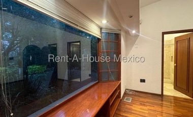 Casa Club en Venta (Club de Golf Valle Escondido - Atizapan)