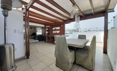 VENTA PENT HOUSE CHACARILLA, 4 COCHERAS, AREA SOCIAL, ZONA DE PARRILLA