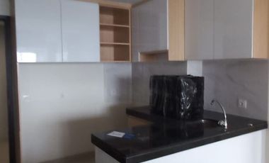 Disewakan apartemen Orange County Weswood 3br full furnished dan bagus di Lippo Cikarang