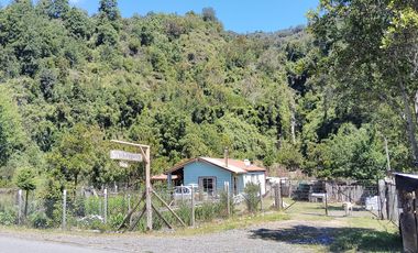 Parcela con casa y bodega, en la region de los lagos