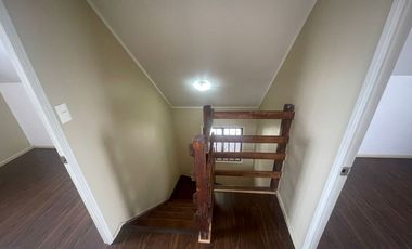 VENDE CASA 3D,2B,1E SECTOR LA PEÑA CORONEL