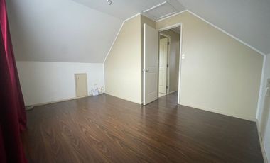VENDE CASA 3D,2B,1E SECTOR LA PEÑA CORONEL