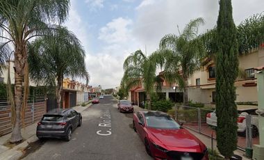 CASA EN VENTA FRACC URBI PASEOS DE SANTIAGO TONALA JALISCO