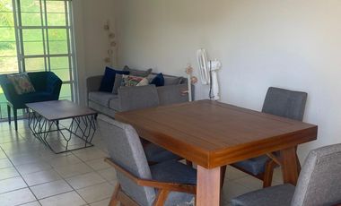 Casa en coto con albera en Semderps del Lago