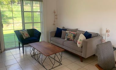 Casa en coto con albera en Semderps del Lago