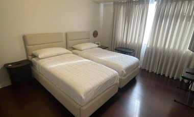 Spacious and View by Amenities 2Bedroom Grand Suite Corner Unit in THE ALCOVES AYALA MALL BUSINESS CENTER in CEBU CITY