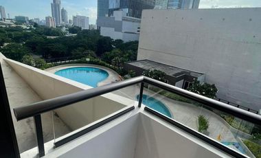 Spacious and View by Amenities 2Bedroom Grand Suite Corner Unit in THE ALCOVES AYALA MALL BUSINESS CENTER in CEBU CITY